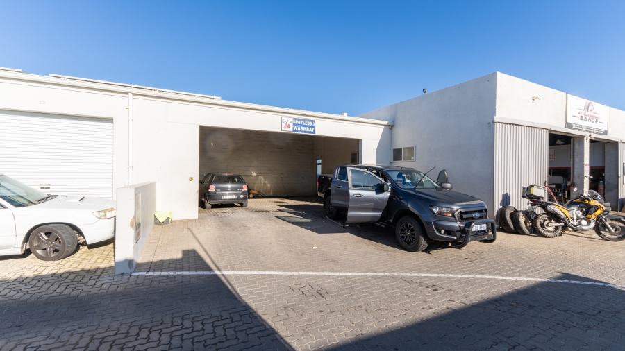 Commercial Property for Sale in Struisbaai Western Cape